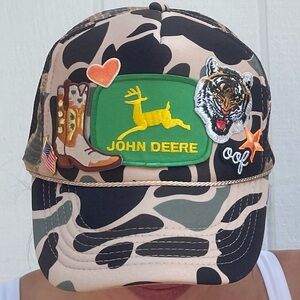 CUSTOM MADE PATCH Camo Trucker Hat 💚🤠🇺🇸